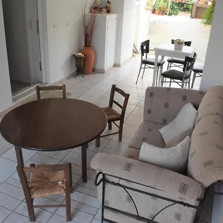 Apartment Froso's Kalamata